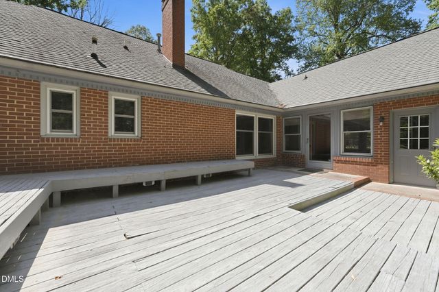 4839 Forest Lake Drive, Mebane, NC 27302