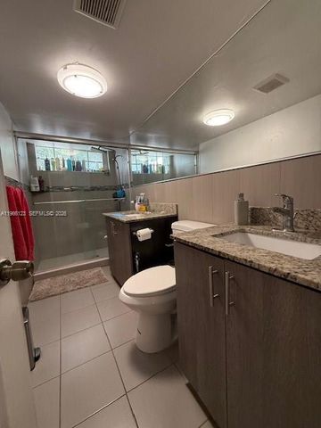 2650 W 8th Ave, Hialeah, FL 33010