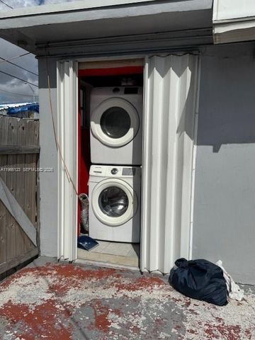 2650 W 8th Ave, Hialeah, FL 33010