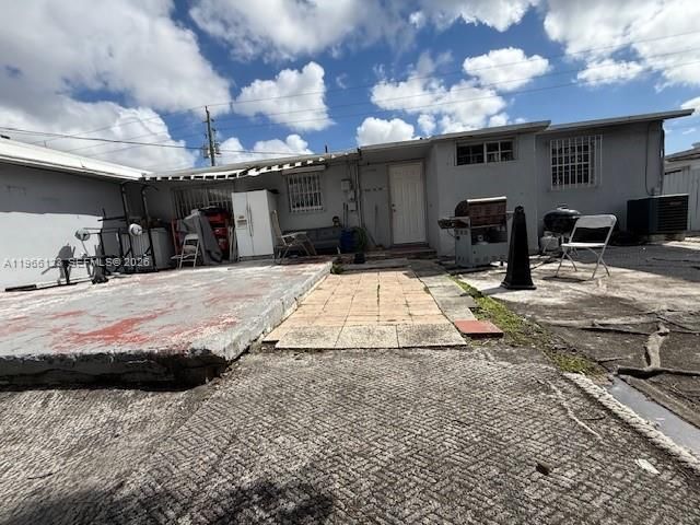 2650 W 8th Ave, Hialeah, FL 33010