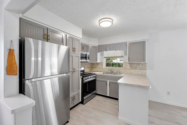 1101 NE 35th Street, Pompano Beach, FL 33064