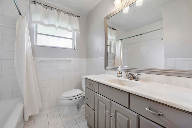 1101 NE 35th Street, Pompano Beach, FL 33064