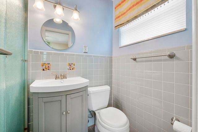 1101 NE 35th Street, Pompano Beach, FL 33064