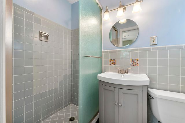 1101 NE 35th Street, Pompano Beach, FL 33064