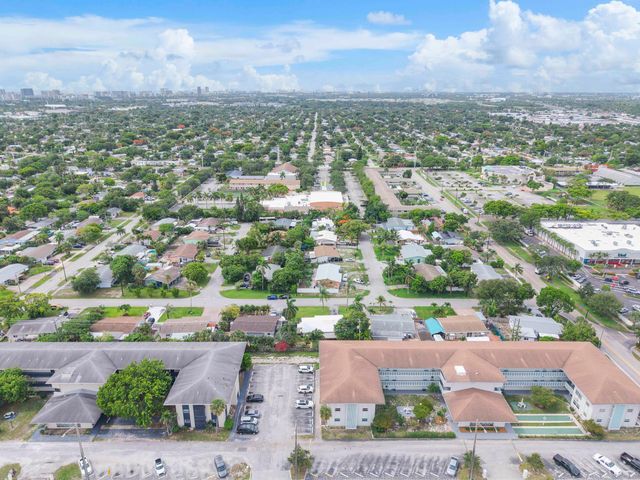 1101 NE 35th Street, Pompano Beach, FL 33064