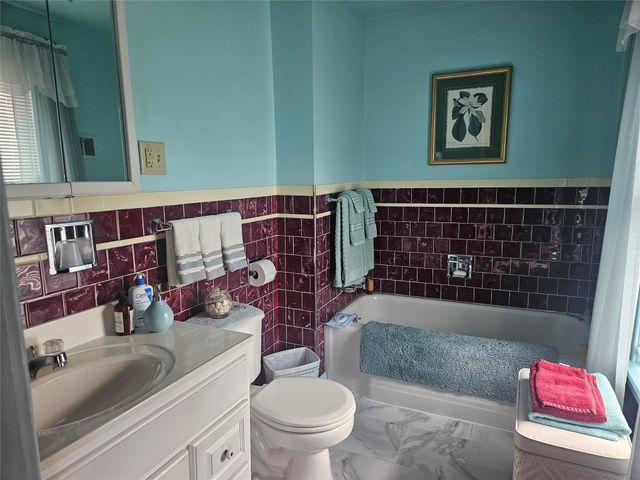 1033 E 29 Street, Erie, PA 16504