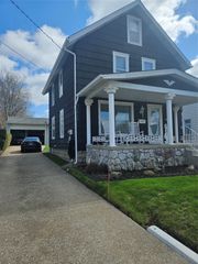 1033 E 29 Street, Erie, PA 16504