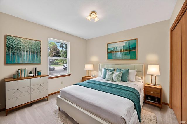 10449 Charles Street, Osceola, IN 46561