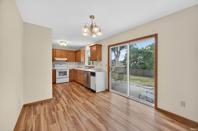 10449 Charles Street, Osceola, IN 46561