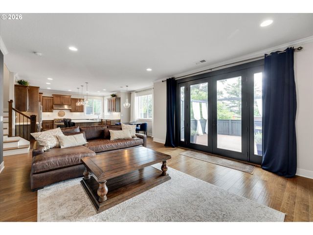 2059 Nw RAMSEY Dr, Portland, OR 97229