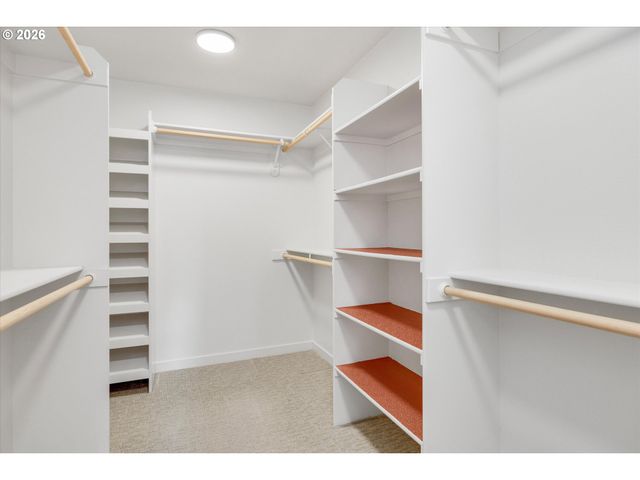 2059 Nw RAMSEY Dr, Portland, OR 97229