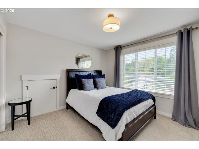 2059 Nw RAMSEY Dr, Portland, OR 97229