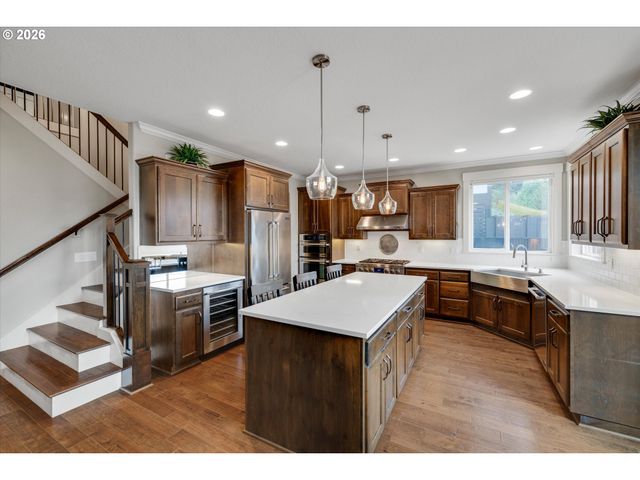 2059 Nw RAMSEY Dr, Portland, OR 97229