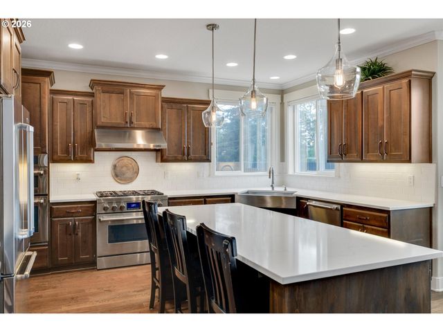 2059 Nw RAMSEY Dr, Portland, OR 97229