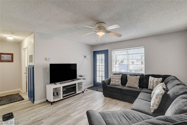 2128 Chertsey Drive D, Las Vegas, NV 89108