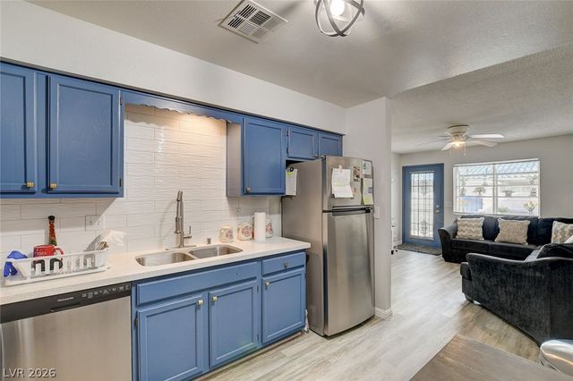 2128 Chertsey Drive D, Las Vegas, NV 89108