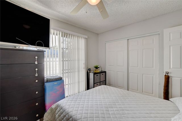 2128 Chertsey Drive D, Las Vegas, NV 89108