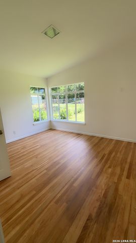 102 Cyril, San Antonio, TX 78218