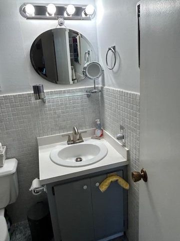 1951 SW Palm City Road H, Stuart, FL 34994