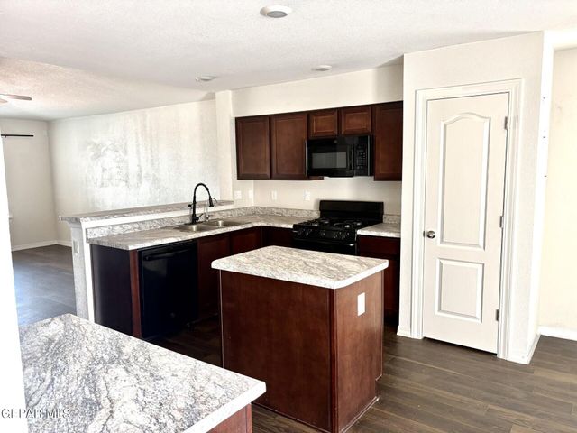 14576 Faxon Yucca Avenue, Horizon City, TX 79928