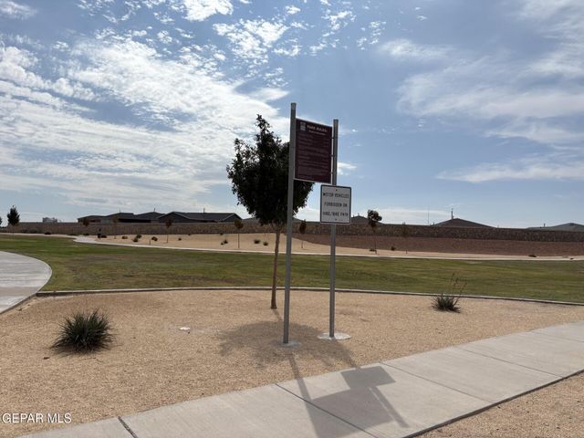 14576 Faxon Yucca Avenue, Horizon City, TX 79928