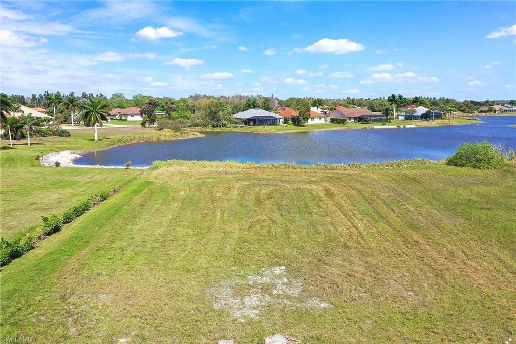 18013 Sandtrap DR, NAPLES, FL 34114 — photo 4