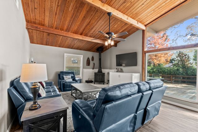 203 Shoreline Drive, Star Harbor, TX 75148