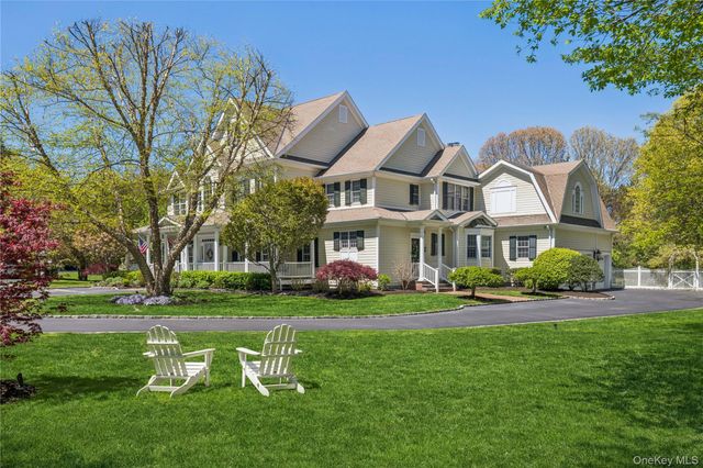 503 Cold Spring Road, Laurel Hollow, NY 11791
