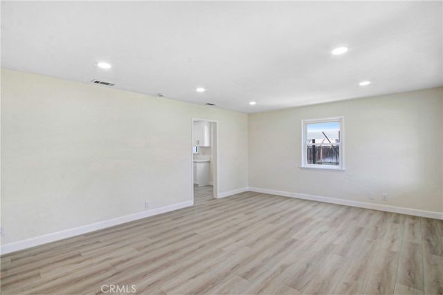 3879 Dykes, Riverside, CA 92503