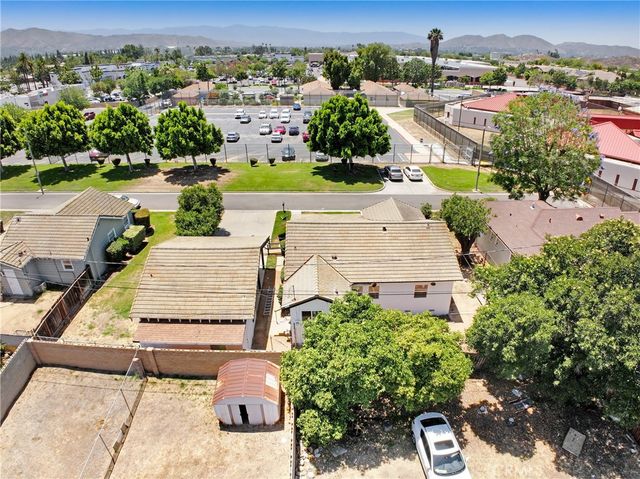 3879 Dykes, Riverside, CA 92503