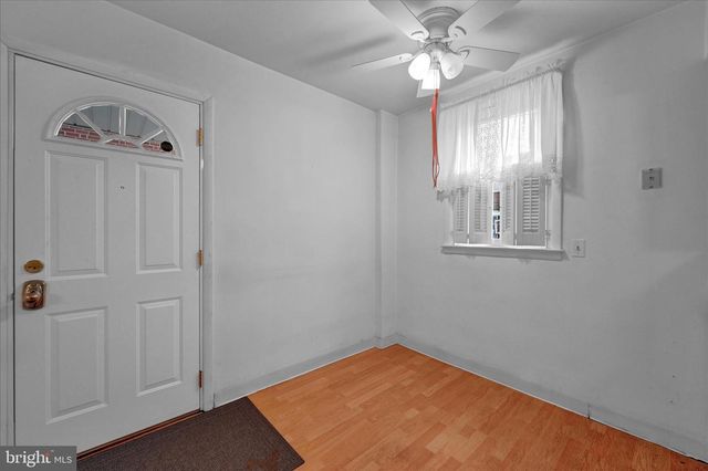 1826 FOX CHASE RD, Philadelphia, PA 19152