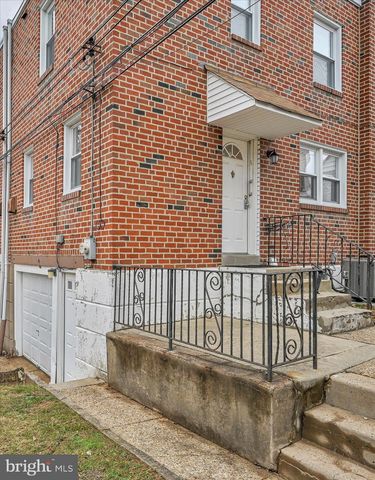 1826 FOX CHASE RD, Philadelphia, PA 19152