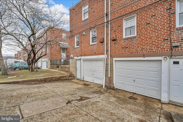 1826 FOX CHASE RD, Philadelphia, PA 19152