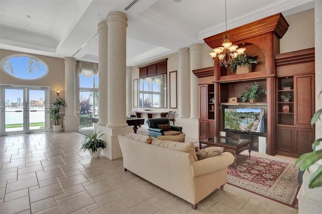 17100 N Bay Road 1501, Sunny Isles Beach, FL 33160