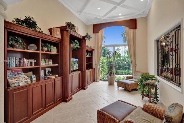 17100 N Bay Road 1501, Sunny Isles Beach, FL 33160