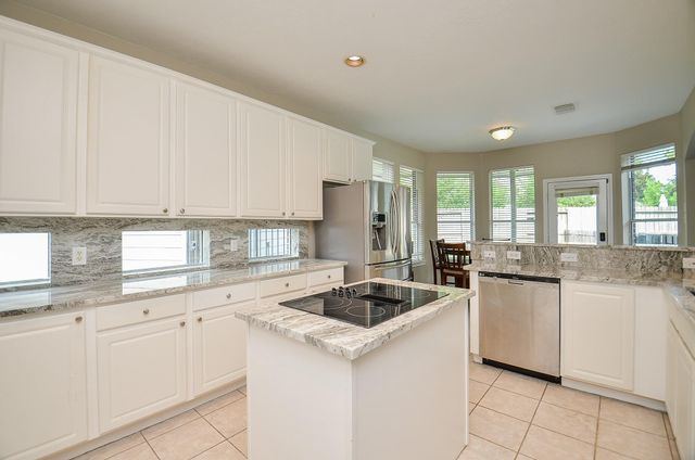 206 Wild Oak Run, Houston, TX 77094