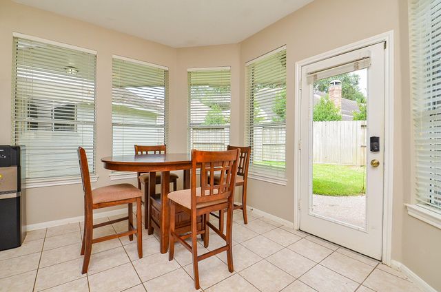 206 Wild Oak Run, Houston, TX 77094