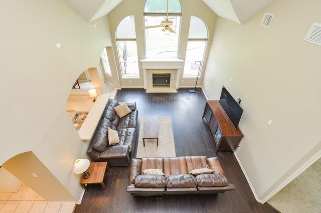 206 Wild Oak Run, Houston, TX 77094