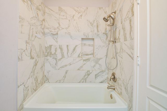 206 Wild Oak Run, Houston, TX 77094