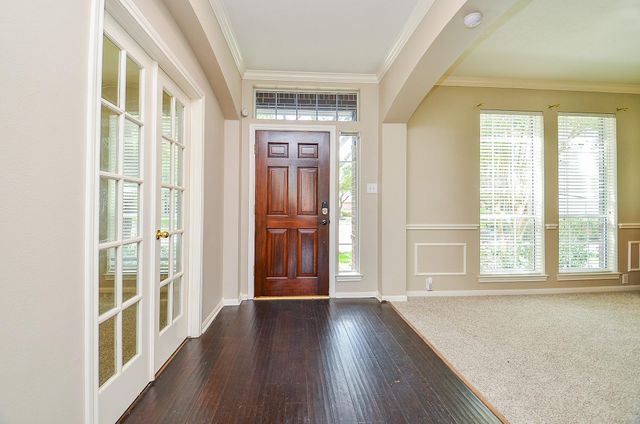 206 Wild Oak Run, Houston, TX 77094