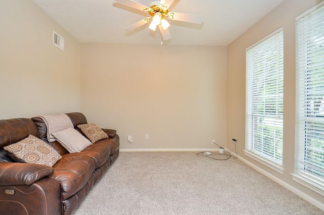 206 Wild Oak Run, Houston, TX 77094