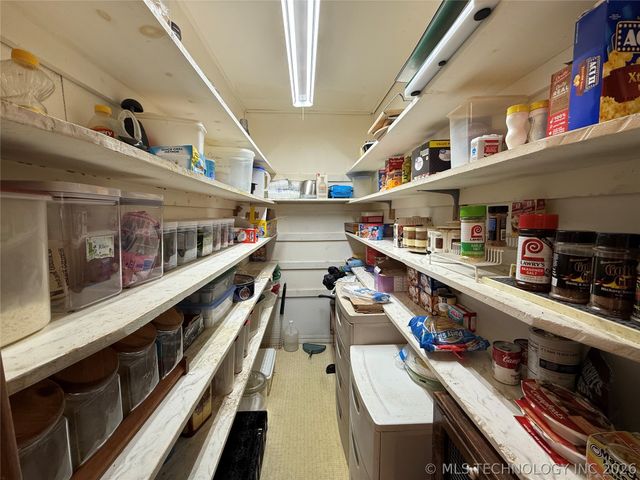 107 Cherokee Lane, Muskogee, OK 74403