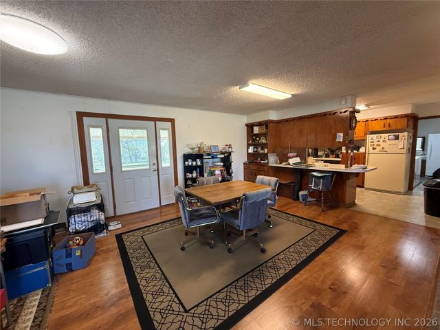 107 Cherokee Lane, Muskogee, OK 74403