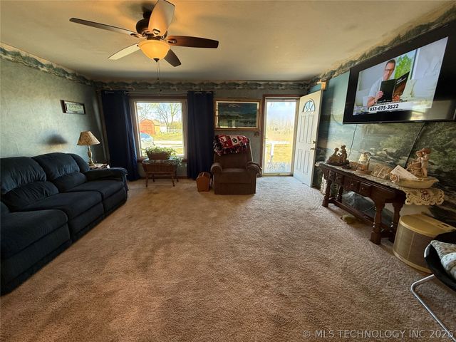 107 Cherokee Lane, Muskogee, OK 74403