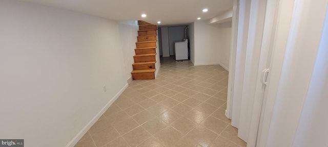 2302 E ALBERT ST, Philadelphia, PA 19125