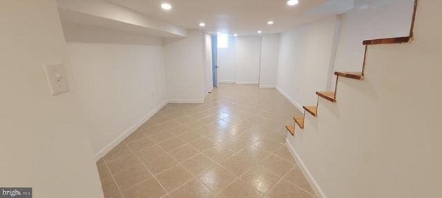 2302 E ALBERT ST, Philadelphia, PA 19125