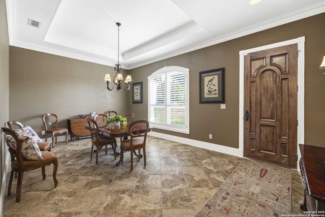 150 E St Andrews Loop, Kerrville, TX 78028