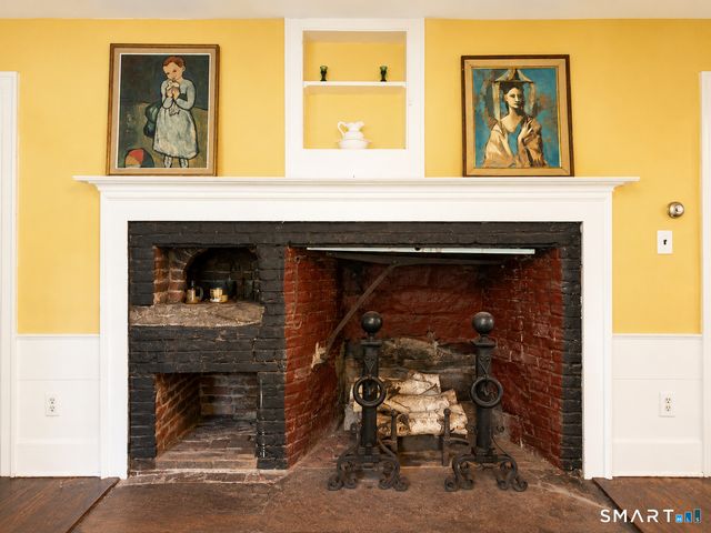 443 Amity Road, Bethany, CT 06524