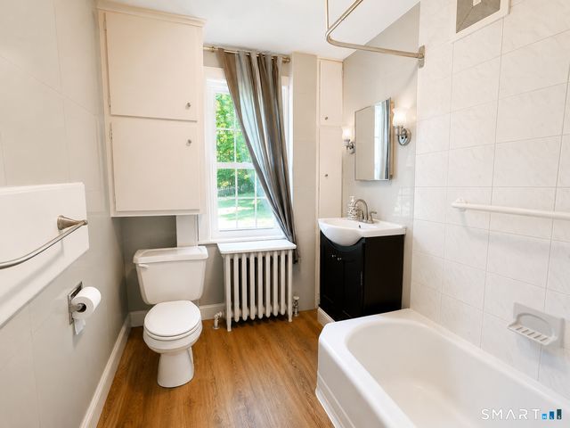 443 Amity Road, Bethany, CT 06524