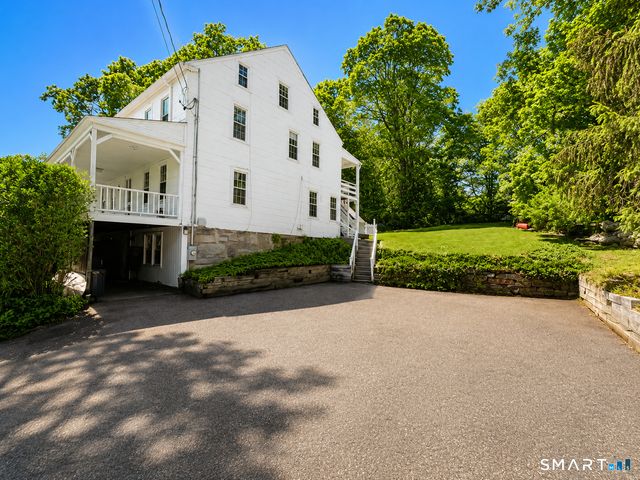 443 Amity Road, Bethany, CT 06524